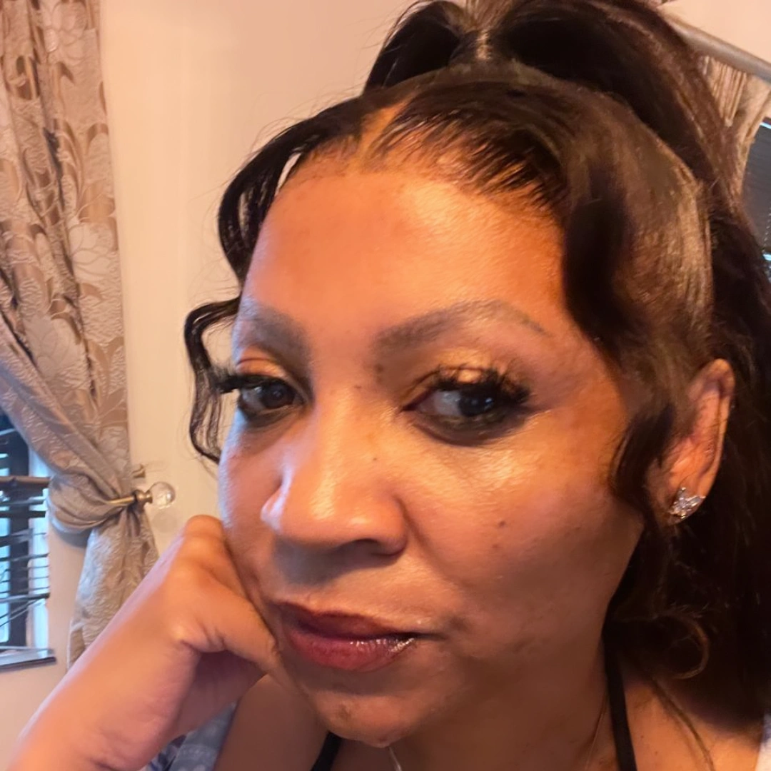Eye makeup