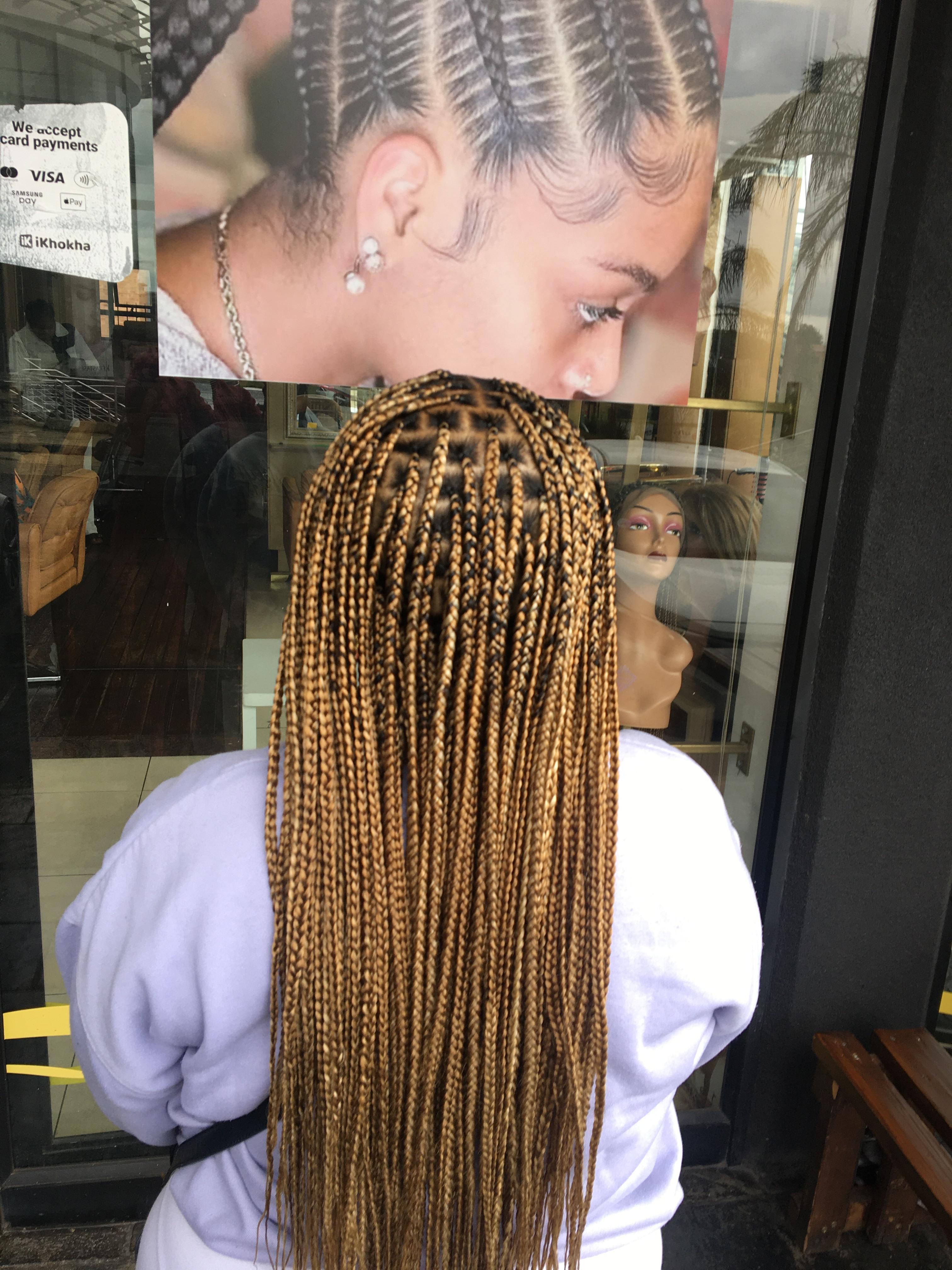 Knotless braids
